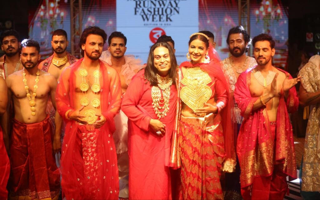 মহাভারত থিম কে নতুন আঙ্গিকে পরিবেশিত করল রাই কিশোরী কালেকশনের “কর্ণধার শ্যাম সুন্দর বসু”