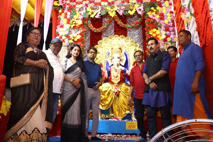 রহড়া “গণপতি মহোৎসব” পুজো কমিটির উদ্যোগে গণেশ পূজার আয়োজন