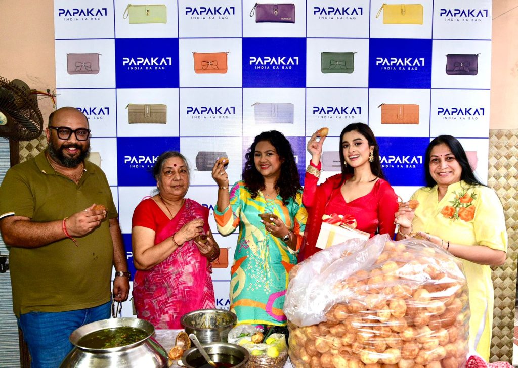 ফুচকা খাও, ফুকেট যাও!” এই আকর্ষণীয় পুজো অফারটি, পাপাকাত উৎসবের আমেজকে আরও এক সুস্বাদু করে তুলেছে