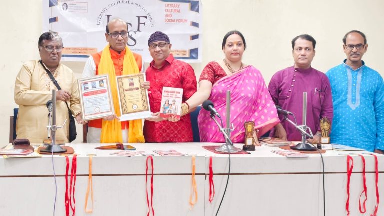 “গীতাআচার্য”পুরস্কারে ভূষিত  ড: এস. কে  আগরওয়াল