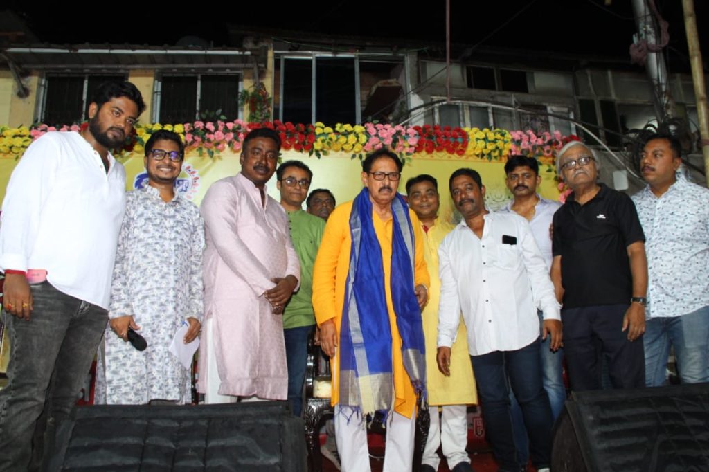 জগদ্ধাত্রী পূজোর মহা উদ্বোধন – উত্তর কলকাতার মির্জাপুরে