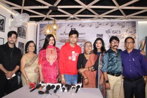 “হাফ মুন এন্টারটেইনমেন্ট” এর ব্যানারে মুক্তি পেল দুটি মিউজিক ভিডিও এ্যালবাম