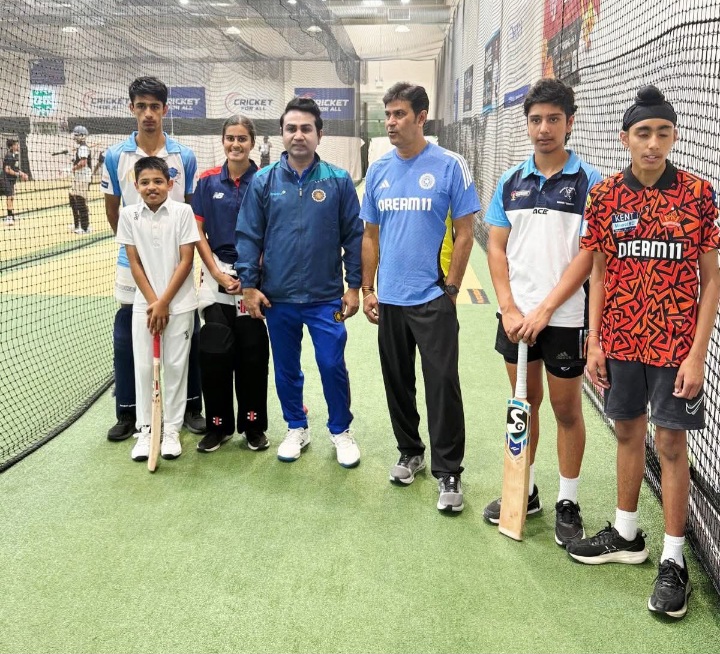 ইন্দো-অস্ট্রেলিয়া ক্রিকেট ক্লিনিক অ্যাডিলেডে একজন বাঙালি ক্রিকেটার-কোচ কৌশিক ডি. গুপ্ত দ্বারা শুরু হল