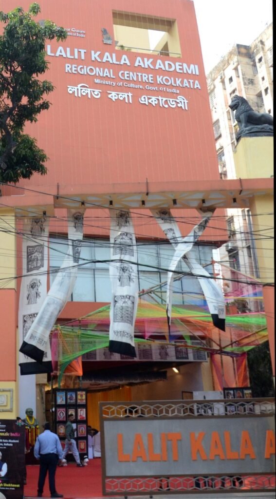 Shri Gajendra Singh Shekhawat, the Honourable Minister of Culture and Tourism, Government of India, inaugurated the new building of the Lalit Kala Akademi Regional Centre in Kolkata