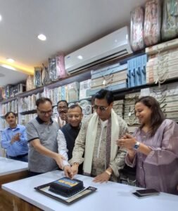 Bollywood director Madhur Bhandarkar visits Casa India store in Kolkata