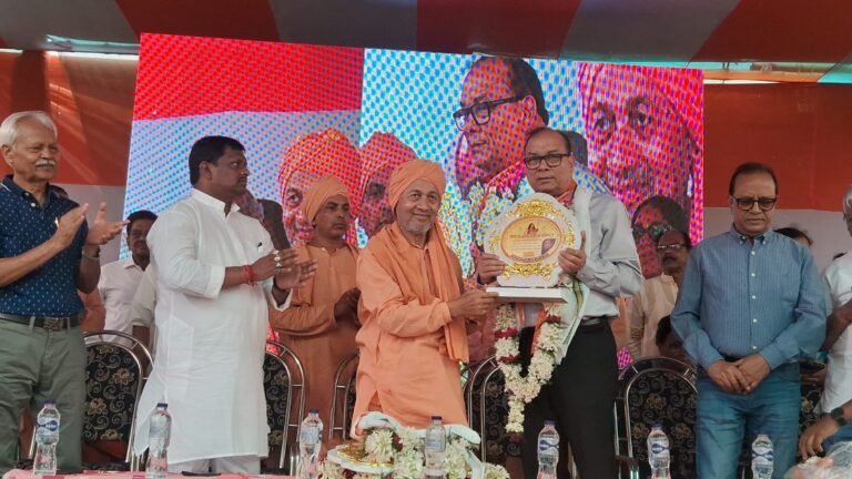 শিক্ষার প্রসারে মথুরাপুরে প্রবানন্দ বিদ্যামন্দিরের দ্বারোদ্ঘাটন