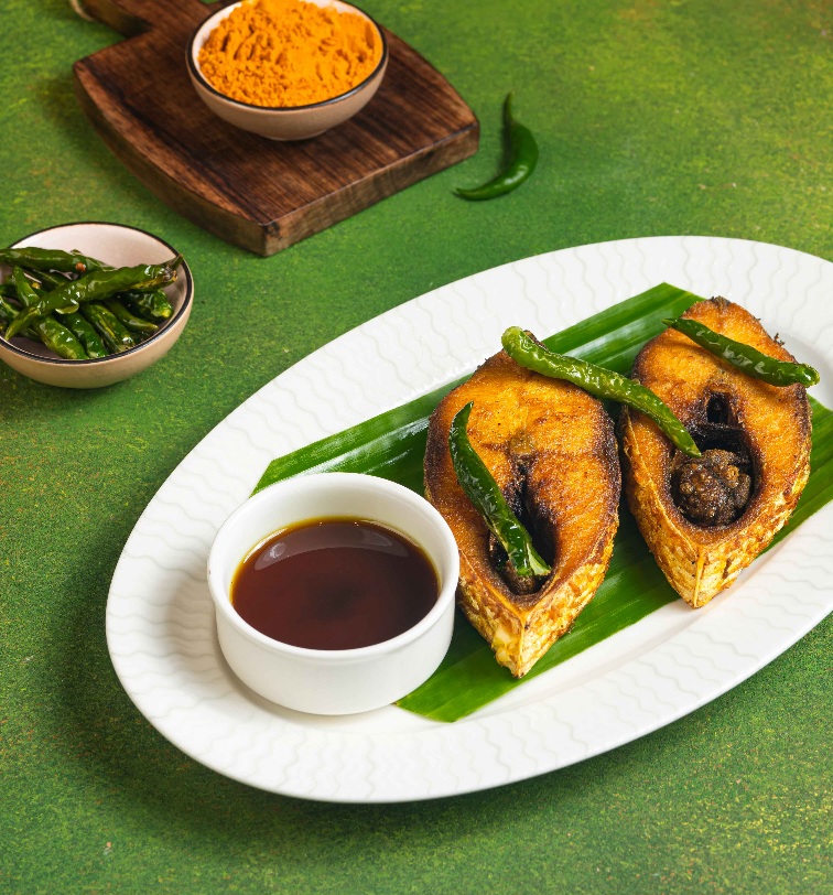 SAVOUR BENGAL’S MONSOON FAVOURITE – HILSA AT SIGNATURE IHCL HOTELS