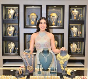A new branch of Kalyan Jewellers was inaugurated by Bollywood actress Sara Ali Khan in Kankurgachi, Kolkata.